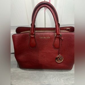 Beautiful Michael Kors purse